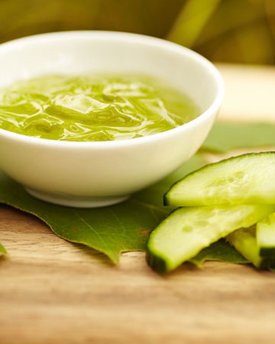Homemade Cucumber And Aloe Vera Face Mask Will Cool Skin In Summer