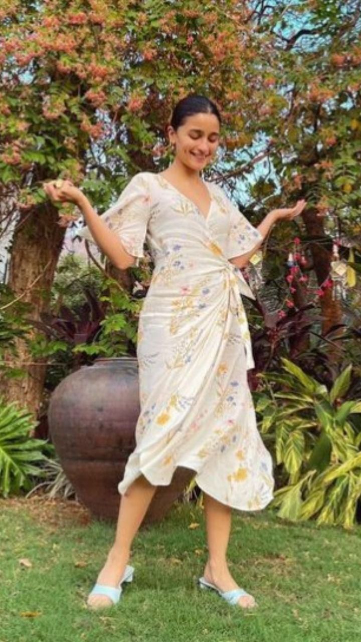 alia bhatt casual dress Casual Outfit Alia Bhatt In Western Dresses Women Western Wear: Buy Western Wear For Women Online