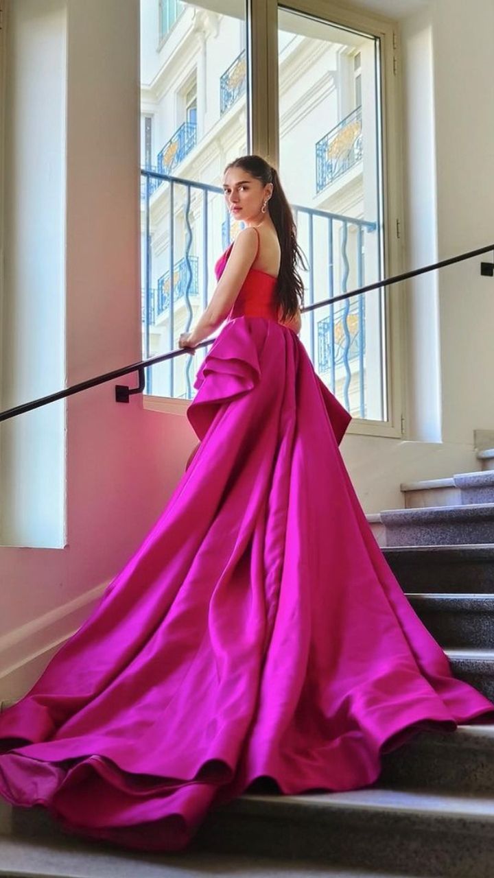 aditi rao hydari pink dress Aditi Rao Hydari in Benarasi sarara