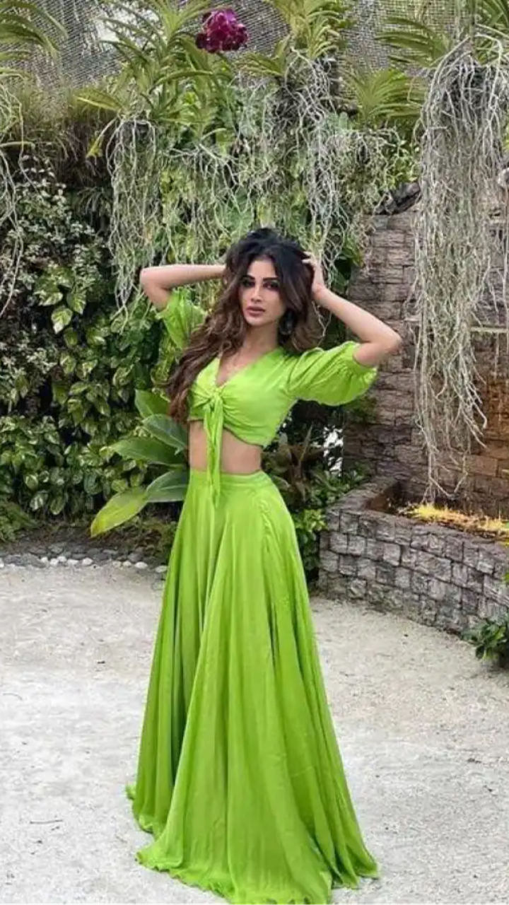women's emerald green dress for wedding Green Prom Dresses Satin 2022, Evening Dress, Dance Dresses, Graduatio –  DressesTailor main image 1