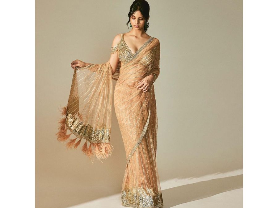 Latest Engagement Dress Ideas For Brides