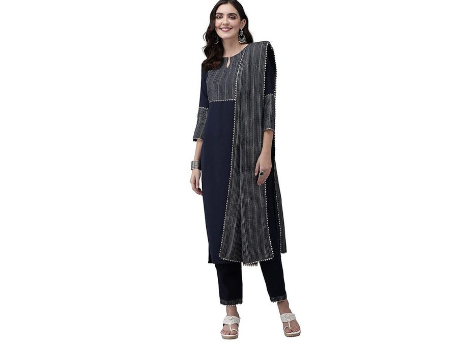 20+ Indian Traditional Dresses For Women (2023)