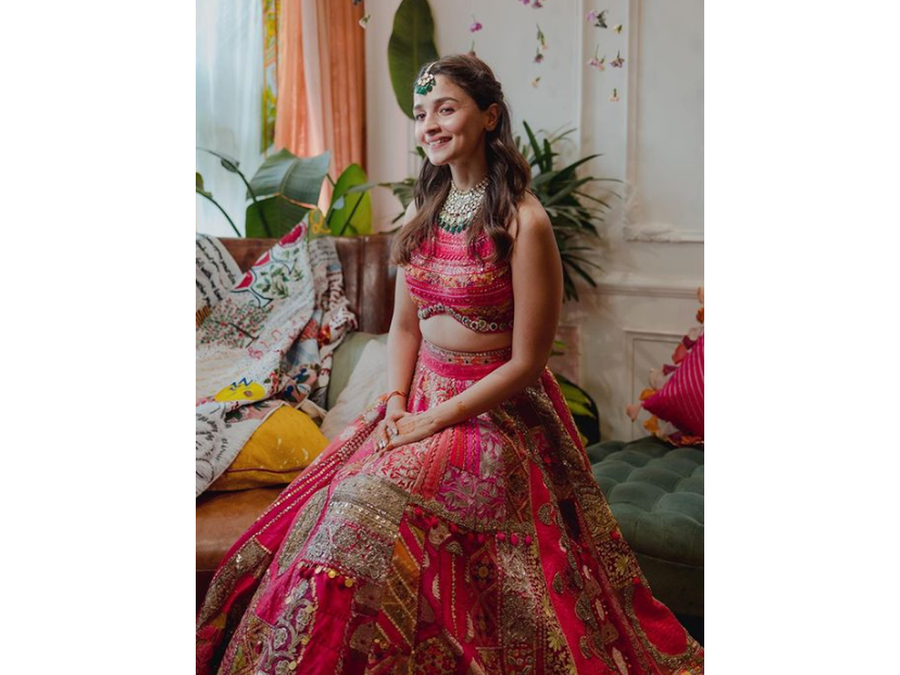 Unique Engagement Dress Ideas Inspired By Celebrities