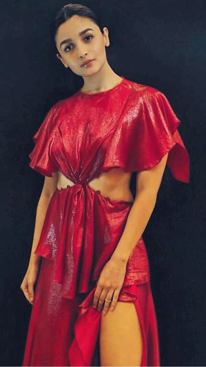 strapless open back dress Alia Bhatt Swirl Dress  Tailormade