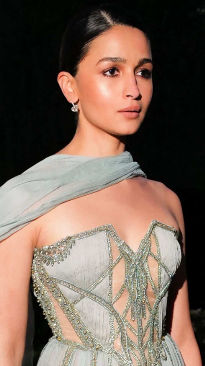 The Real Costs Of Alia Bhatts Most Expensive Dresses Worth Several Lakhs