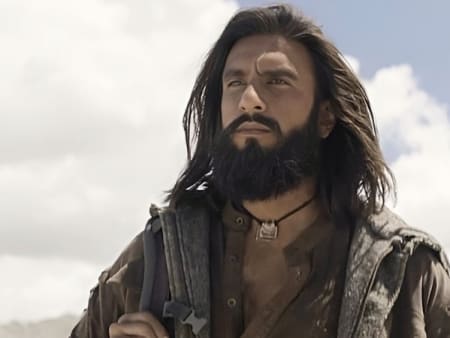 Dhurandhar Audience Reviews Ranveer Singh Big Comeback Sparks Explosive Social Reactions