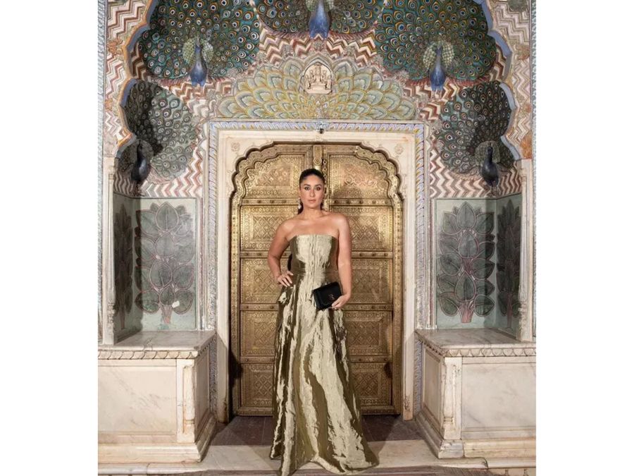 kareena kapoor golden dress Kareena Kapoor redefining ethnic elegance with this beautiful look # KareenaKapoor #KareenaKapoorKhan #EthnicWear #TraditionalLook #FashionInspo