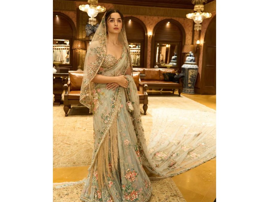 Alia Bhatts 2024 MET Gala Look Still Has Us Swooning