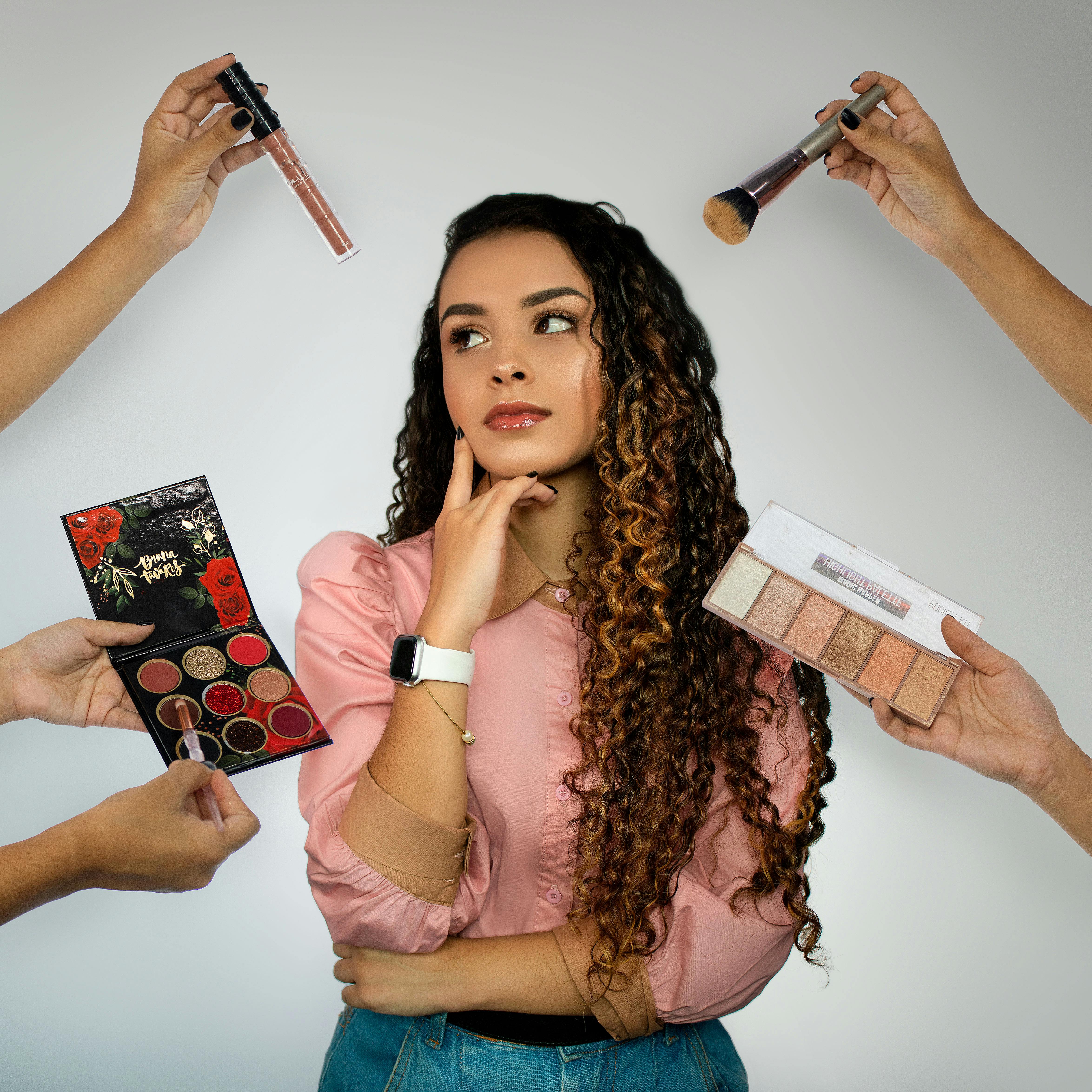 Pressures women face for conforming to beauty standards 