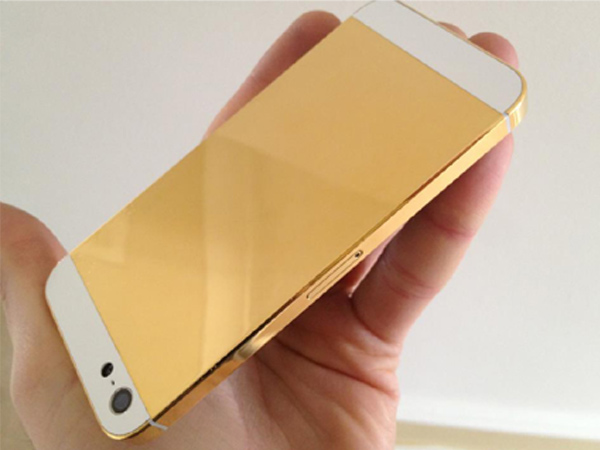 Now iPhone 5S Gets a Gold-Plated Makeover