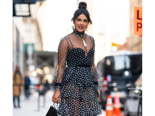 anushka sharma black polka dot dress Fearne Cotton Black Dress 12-18 Months – Second Snuggle Preloved main image 0